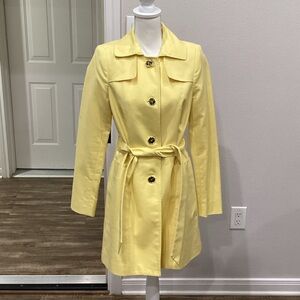 Preowned The Limited Yellow Jacket/Coat Size Small (Item#J018)